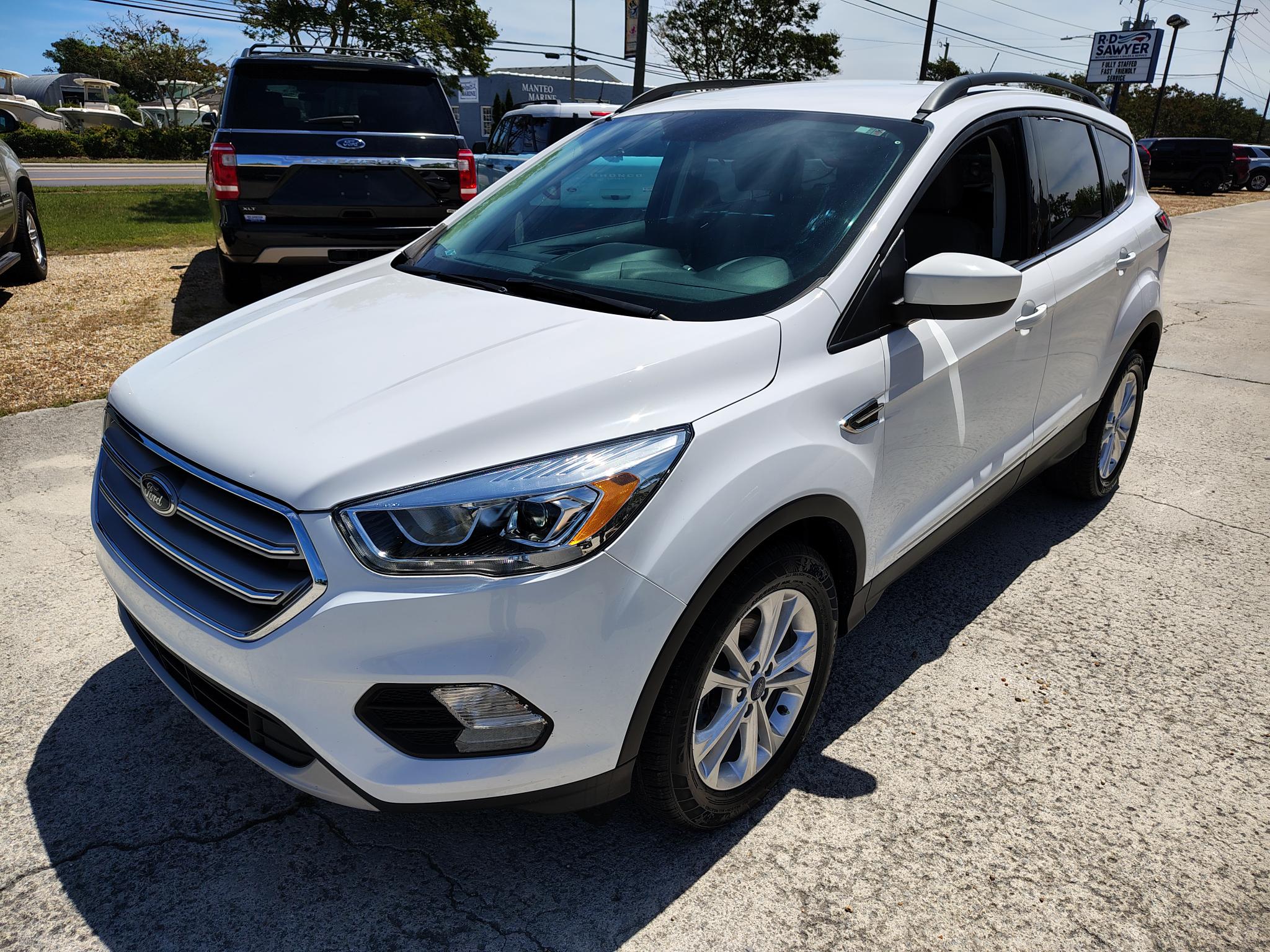 2017 Ford Escape SE's photo