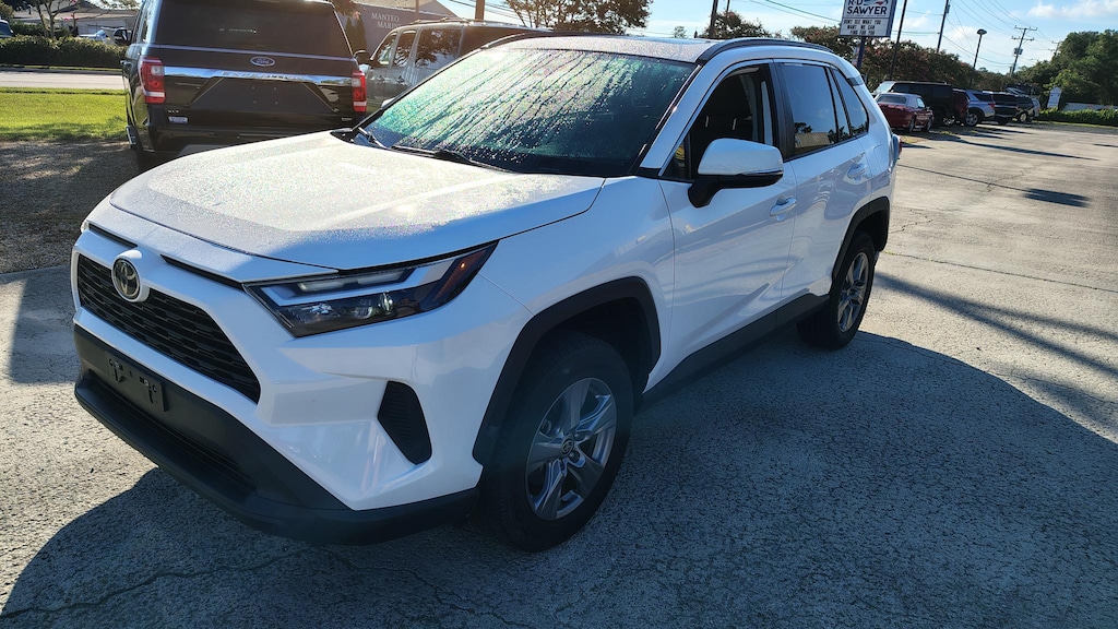 Used 2022 Toyota RAV4 XLE/XLE PR SUV