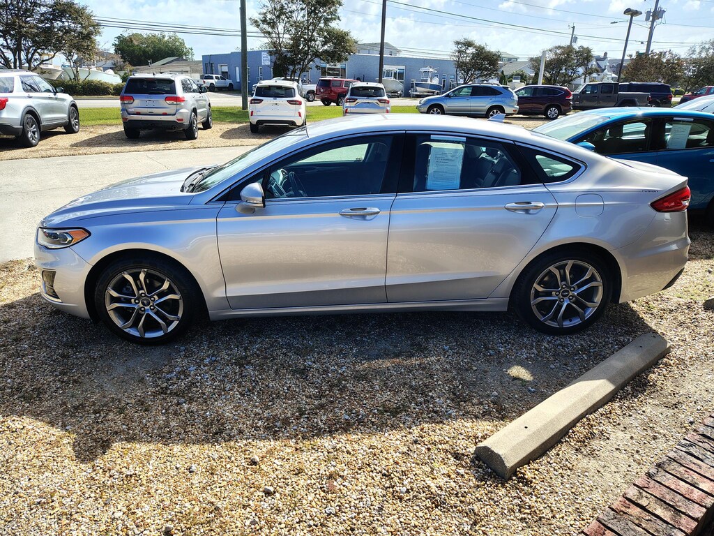 Used 2019 Ford Fusion SEL Sedan