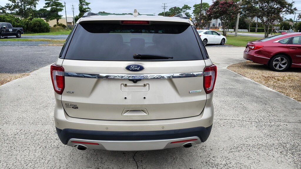 Used 2017 Ford Explorer XLT SUV