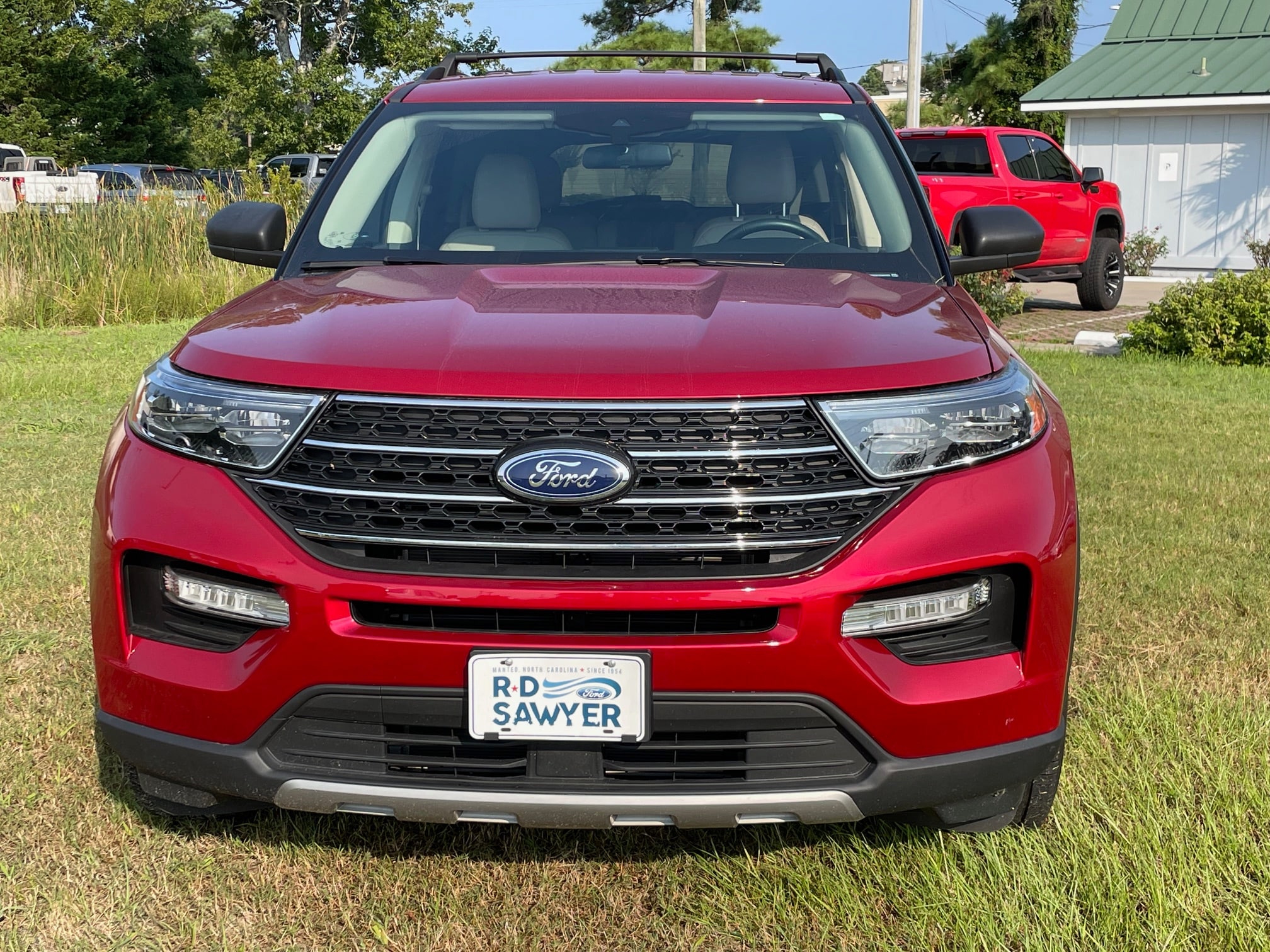 Used 2022 Ford Explorer XLT with VIN 1FMSK8DH2NGA91039 for sale in Manteo, NC