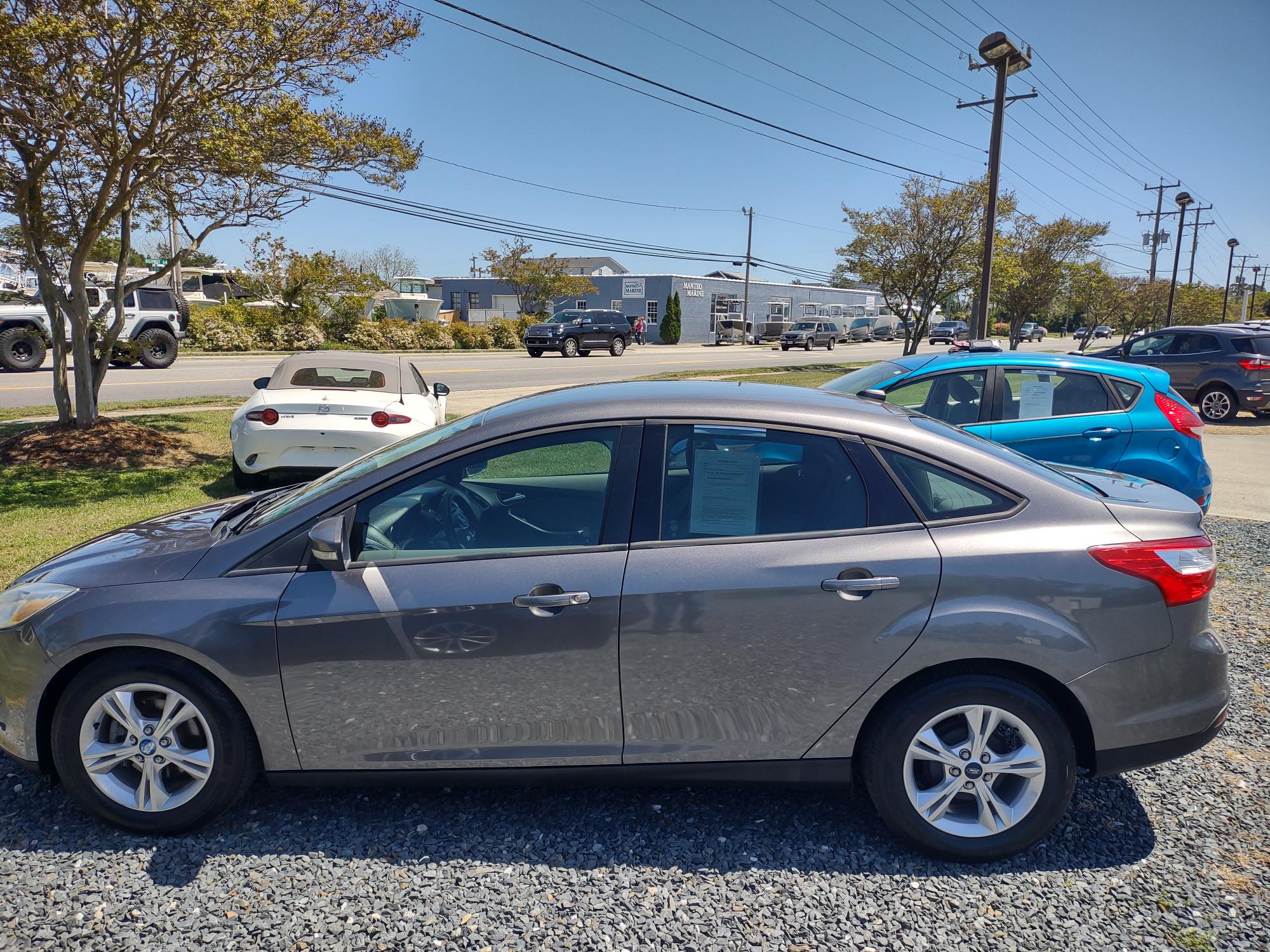 Used 2013 Ford Focus SE with VIN 1FADP3F23DL181788 for sale in Manteo, NC