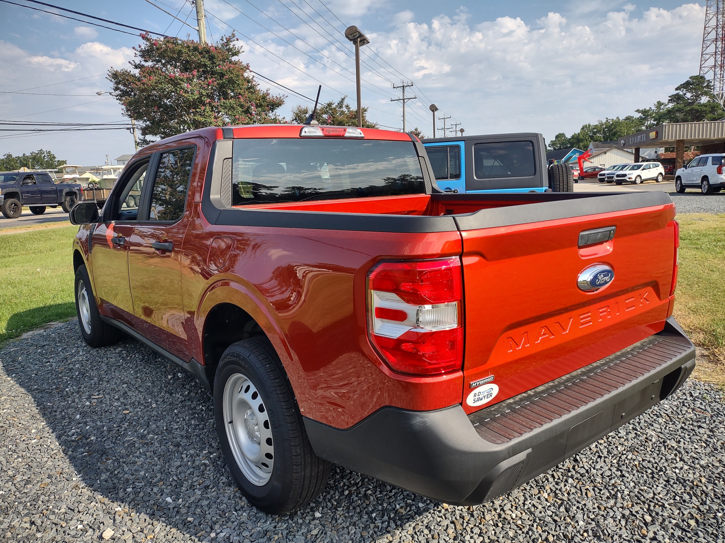 Used 2024 Ford Maverick XL with VIN 3FTTW8A39RRA06153 for sale in Manteo, NC