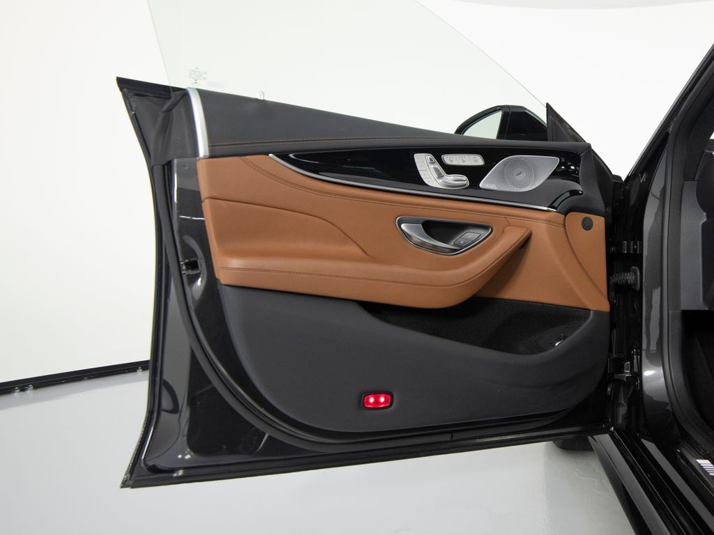 2022 Mercedes-Benz AMG GT 4-Door Coupe 43 - Photo 10
