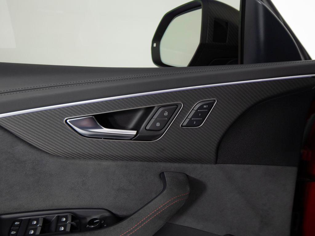 2025 Audi RS Q8 Base - Photo 13