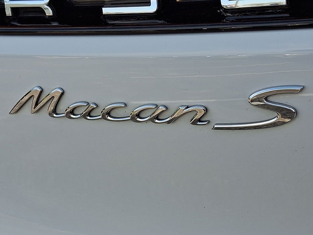 2023 Porsche Macan S - Photo 32