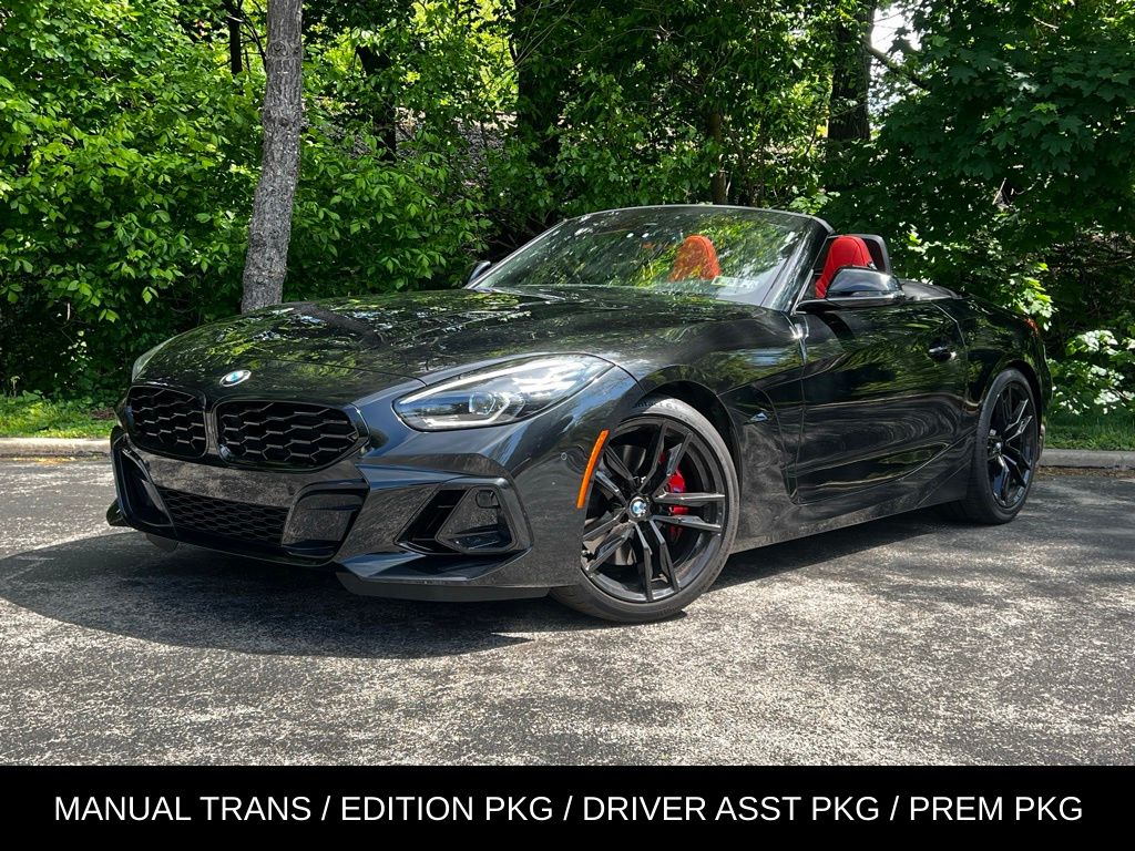2025 BMW Z4 M40i's photo