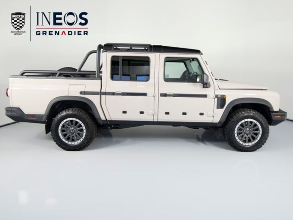 New 2025 Ineos Grenadier Quartermaster Fieldmaster Edition Truck