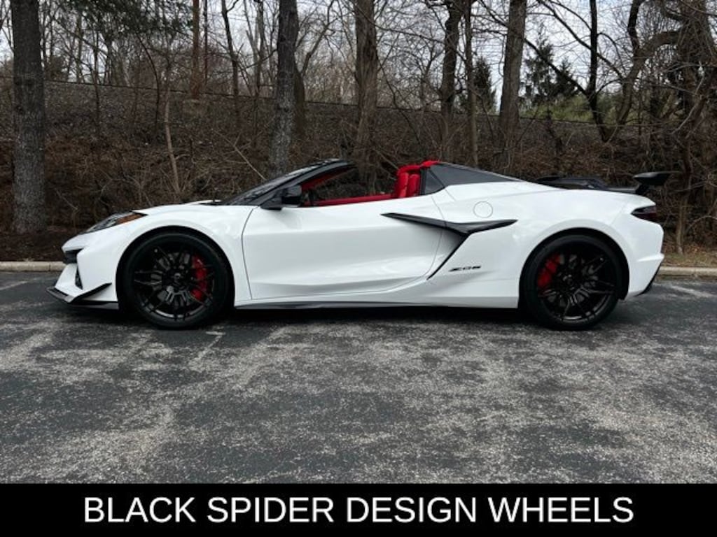 Used 2025 Chevrolet Corvette Z06 Convertible