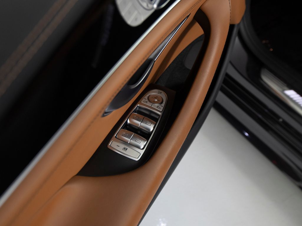2022 Mercedes-Benz AMG GT 4-Door Coupe 43 - Photo 12