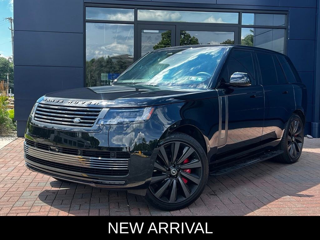 Used 2025 Land Rover Range Rover SV SUV