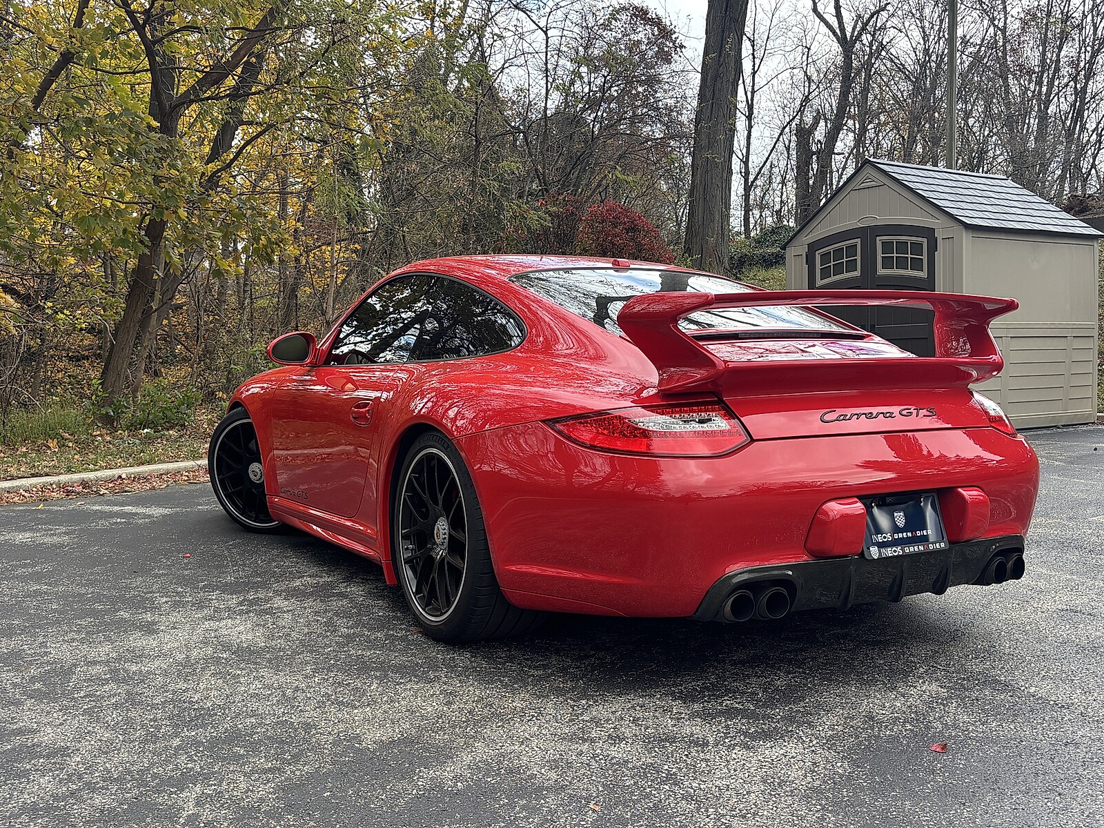 2011 Porsche 911 GTS photo 3