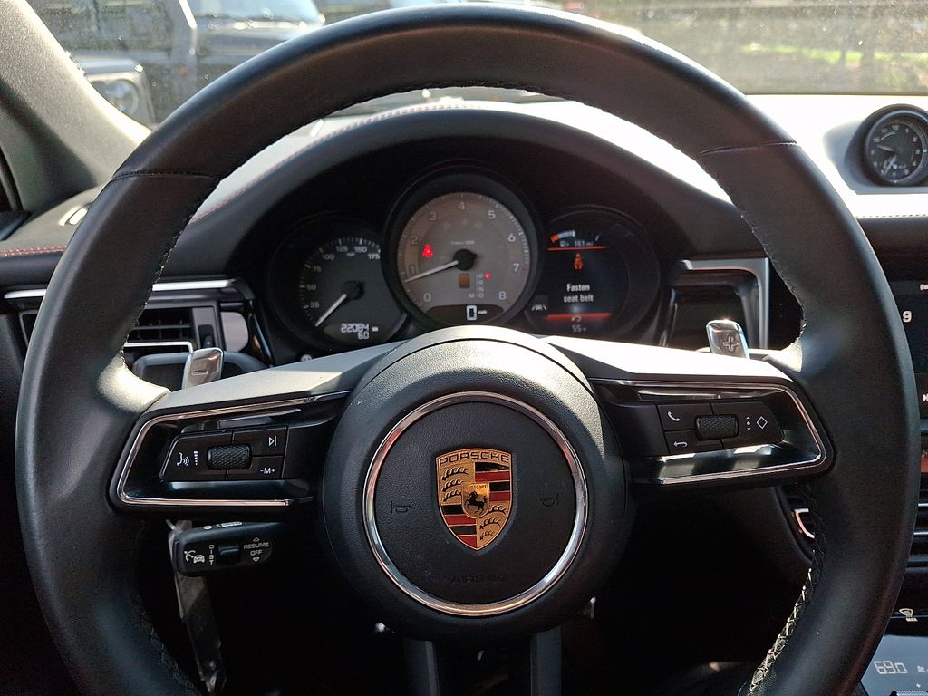 2023 Porsche Macan S - Photo 20