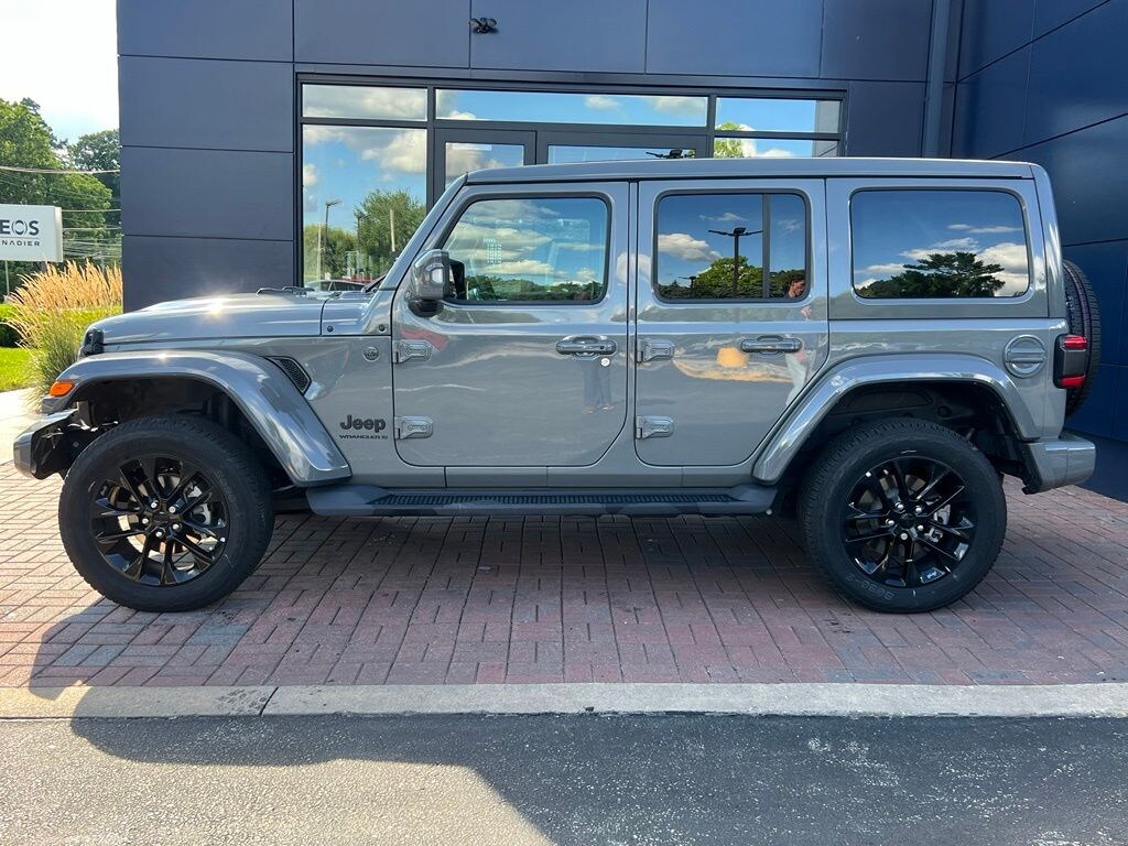 Used 2023 Jeep Wrangler Altitude SUV