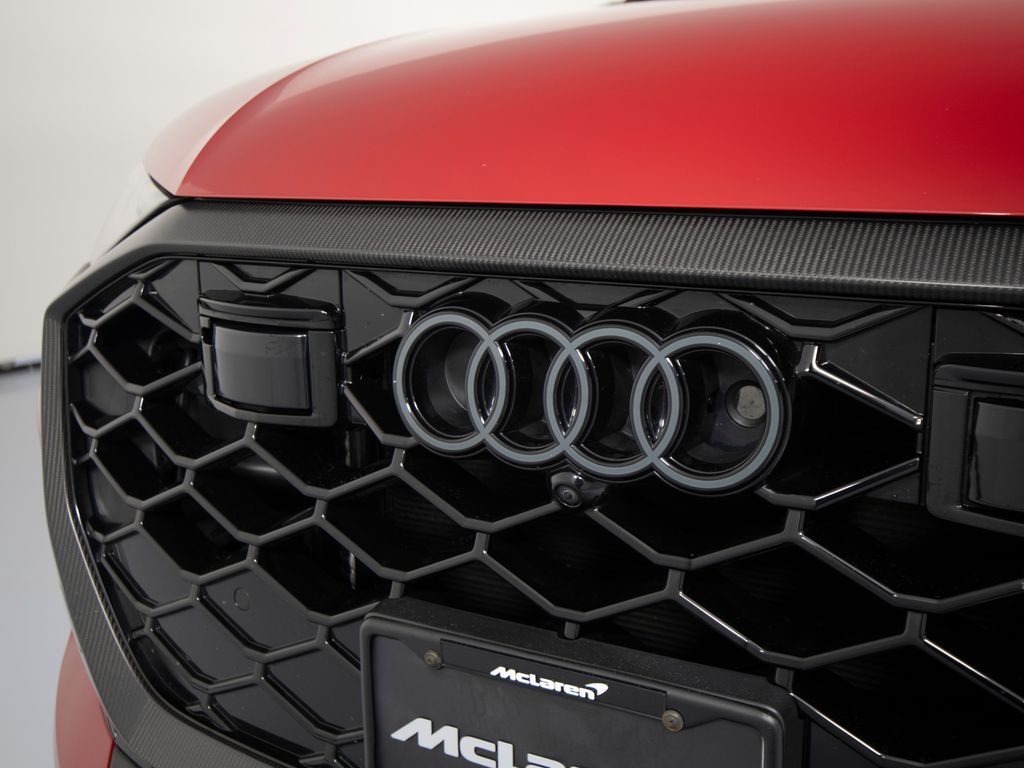 2025 Audi RS Q8 Base - Photo 39