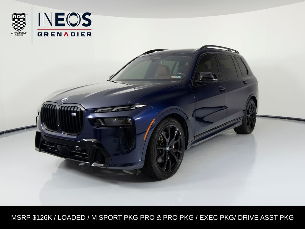 2025 BMW X7 M60i's photo