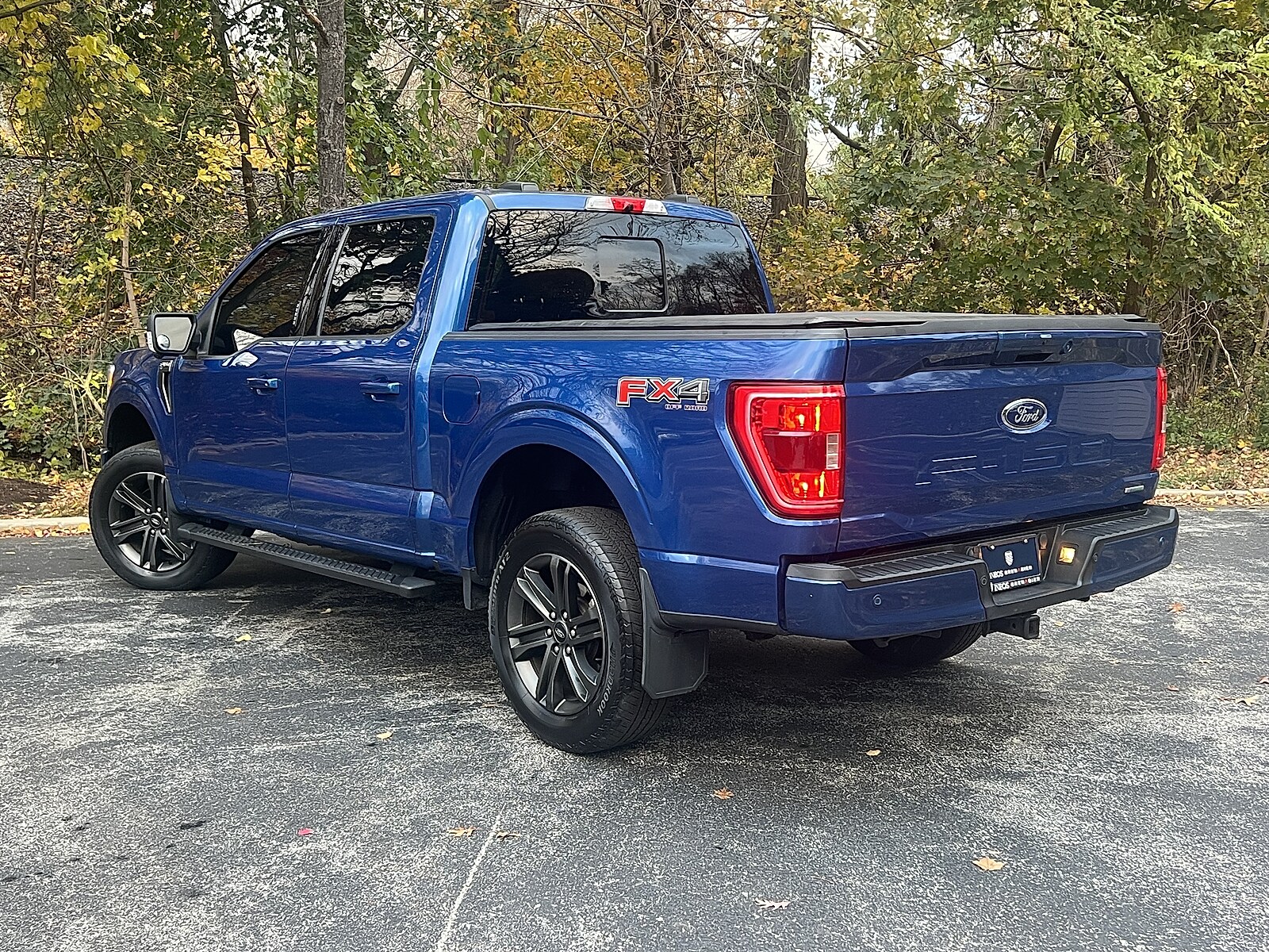 2022 Ford F-150 XLT photo 3
