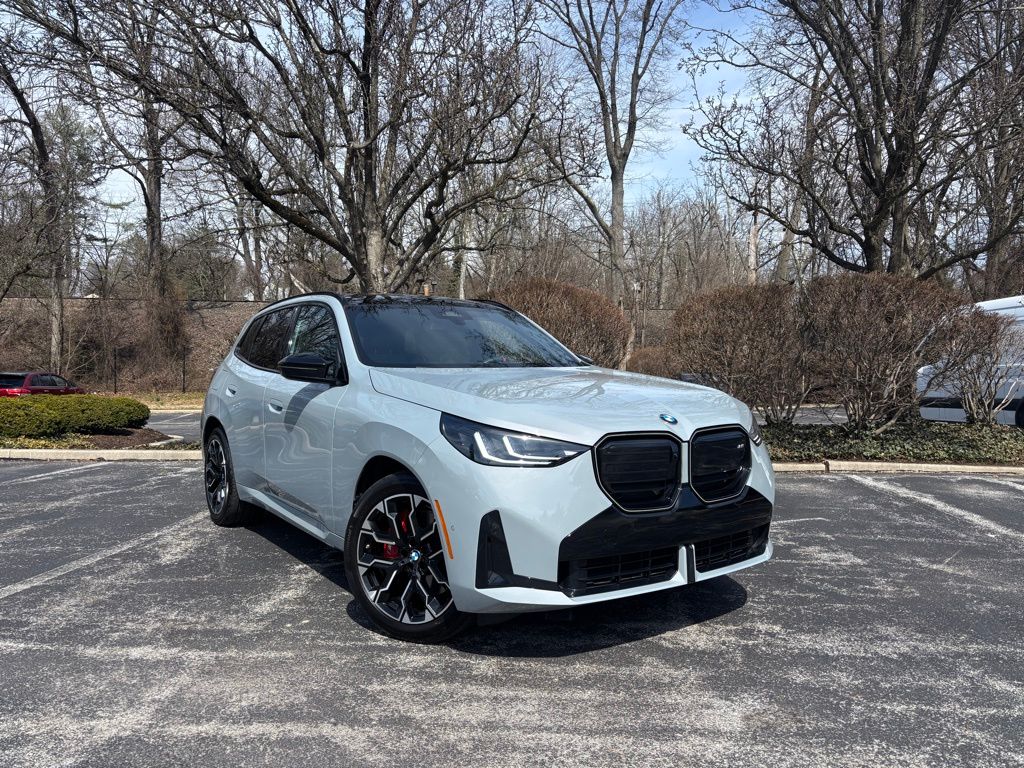 2025 BMW X3 M50