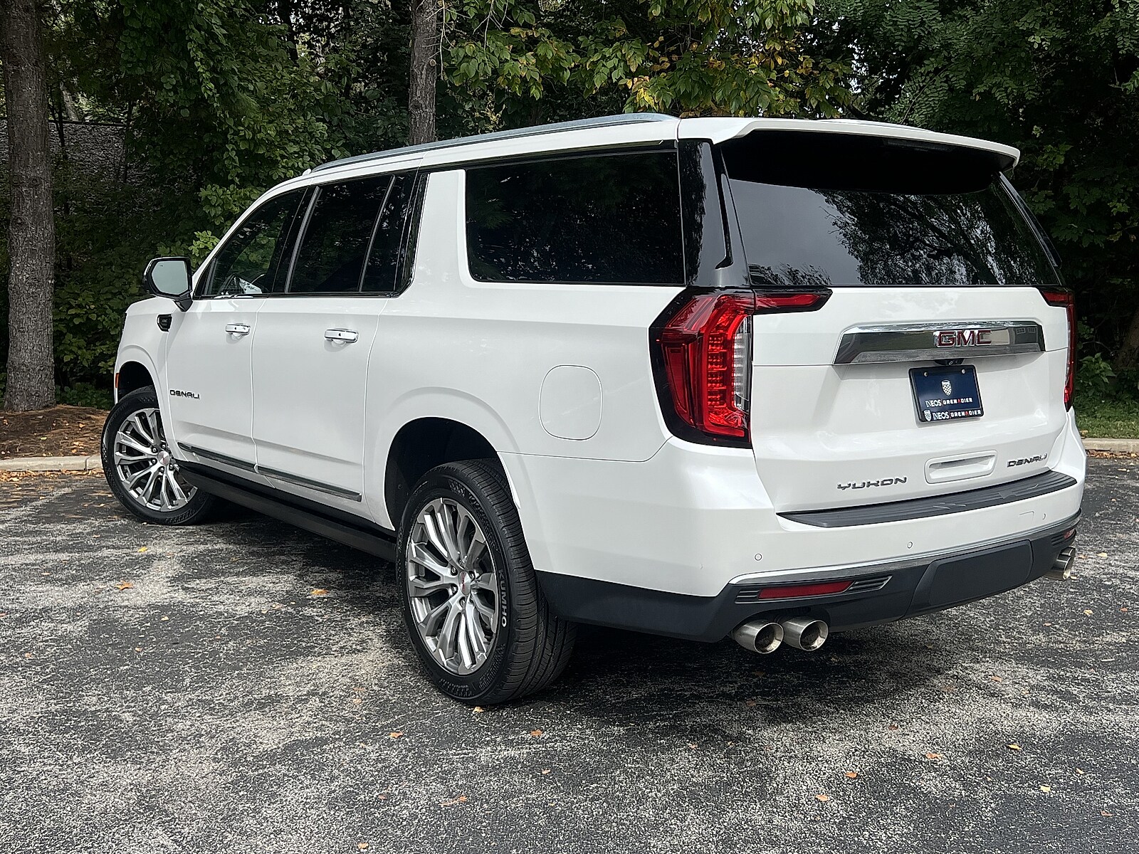 2021 Gmc Yukon XL Denali photo 2
