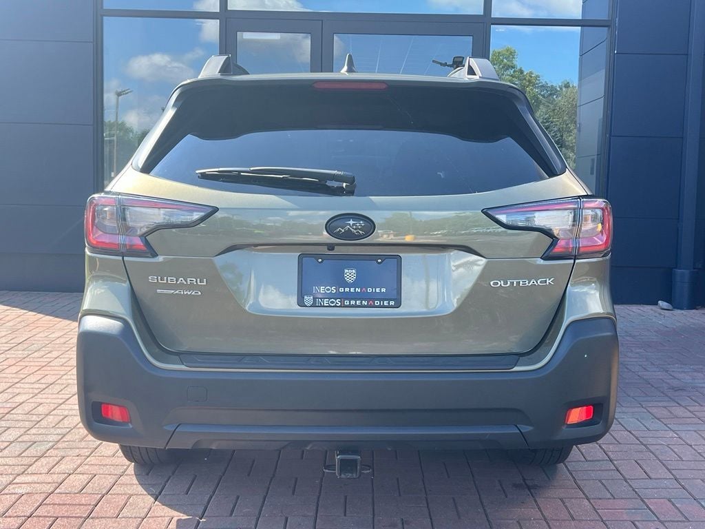 Used 2025 Subaru Outback Premium SUV