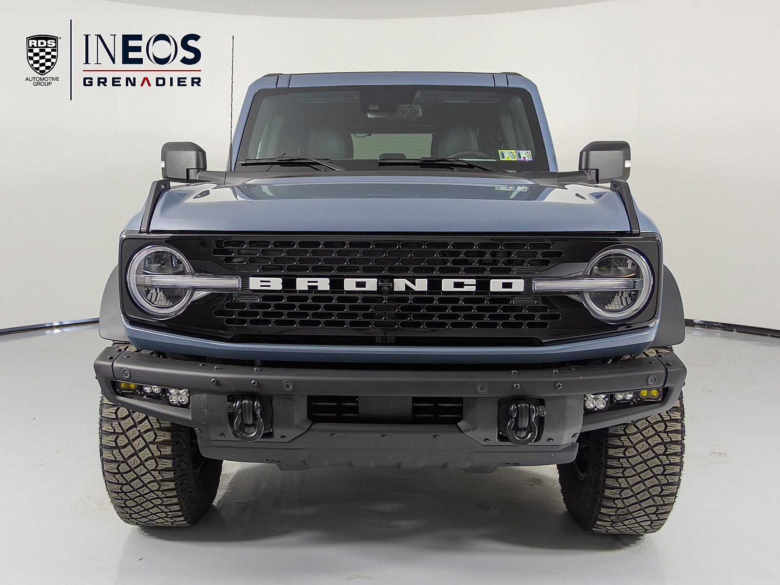 2024 Ford Bronco Wildtrak photo 2