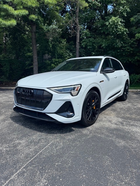 Used 2022 Audi e-tron Chronos with VIN WA1VABGE9NB019605 for sale in Devon, PA