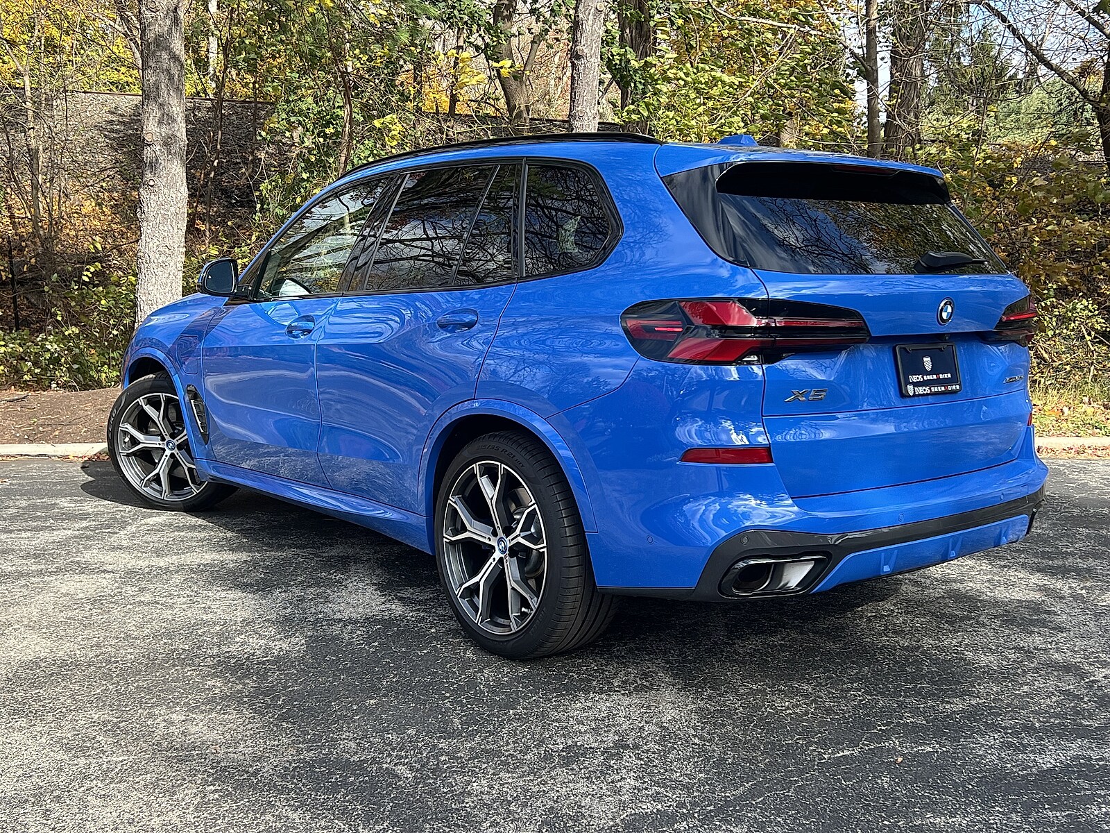 2025 Bmw X5 xDrive50e photo 3