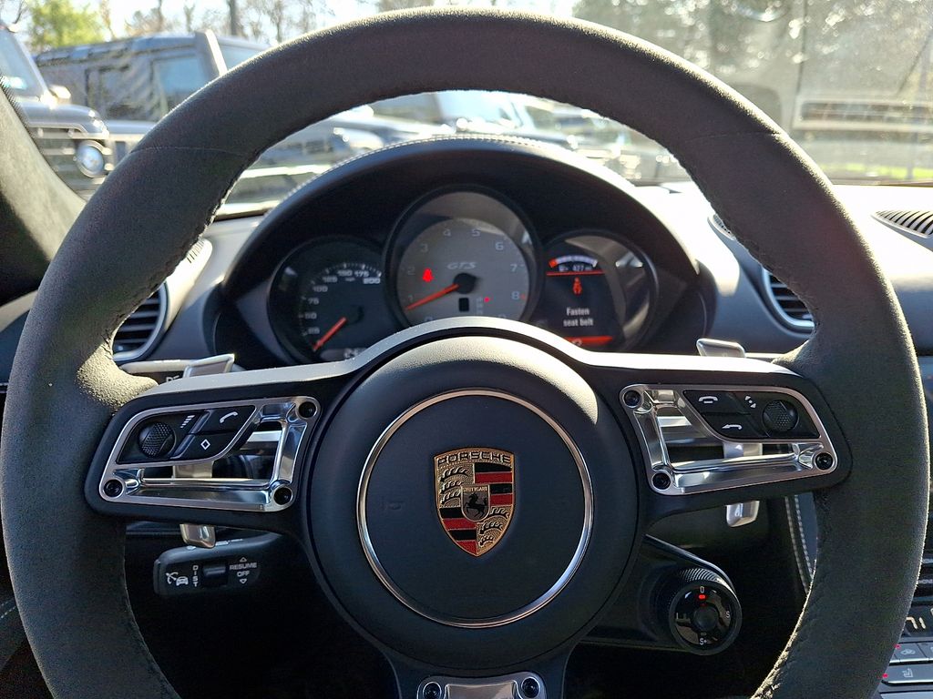 2025 Porsche 718 GTS - Photo 21