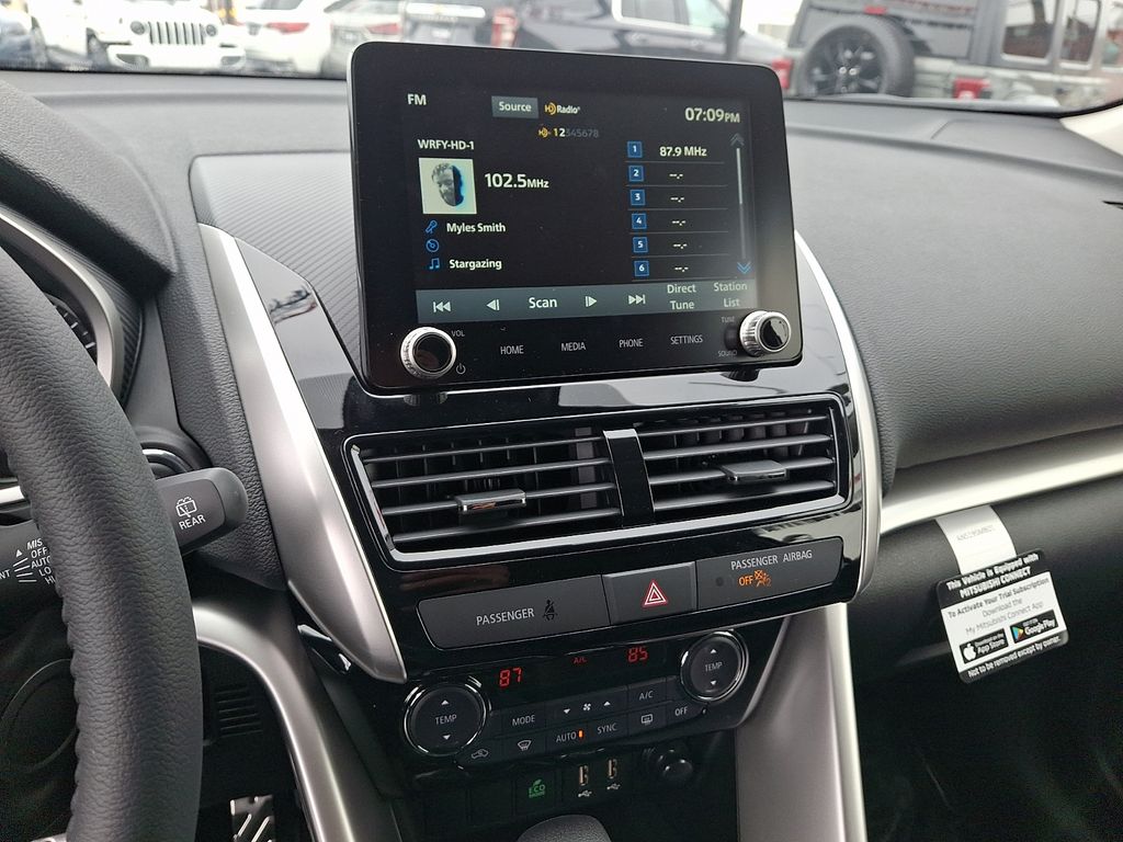 2026 Mitsubishi Eclipse Cross SE - Photo 10