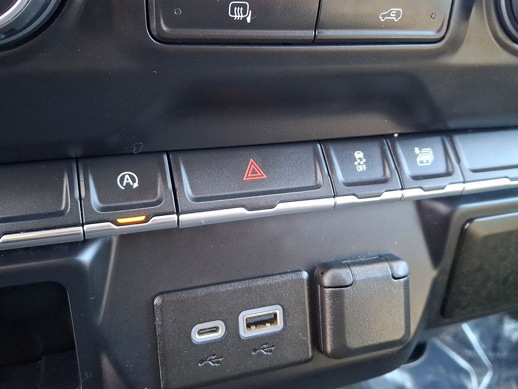 2020 Chevrolet Silverado 1500 LT - Photo 24