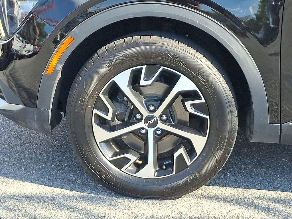 2023 Kia Sportage EX - Photo 10