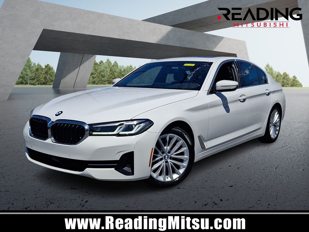 2022 BMW 5 Series 530i xDrive Sedan's photo