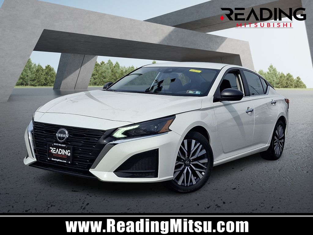 2025 Nissan Altima SV