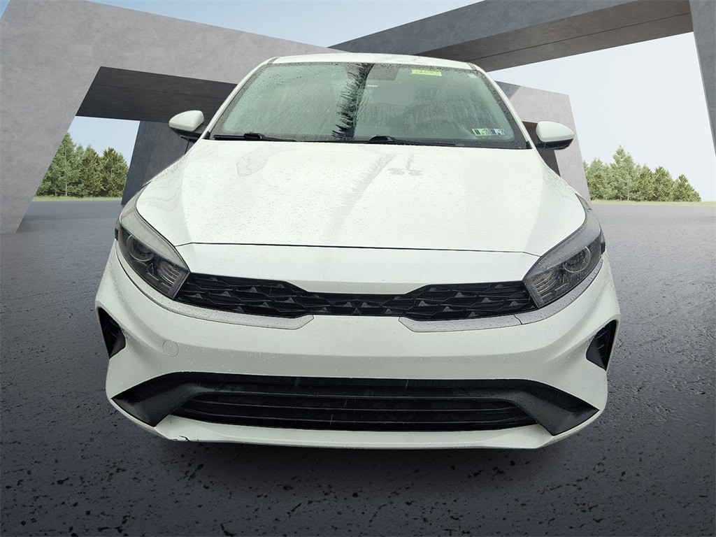 Used 2022 Kia FORTE LXS with VIN 3KPF24AD1NE452986 for sale in Reading, PA