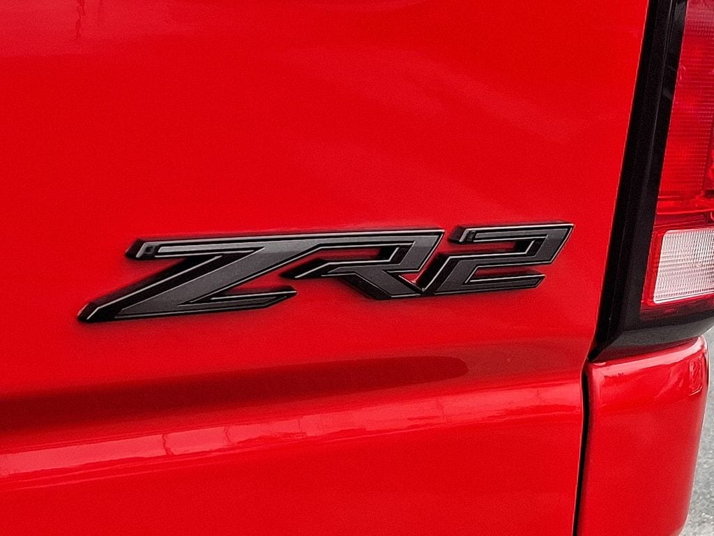 2024 Chevrolet Silverado 2500HD ZR2 - Photo 32