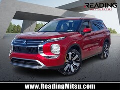 2025 Mitsubishi Outlander SE SUV