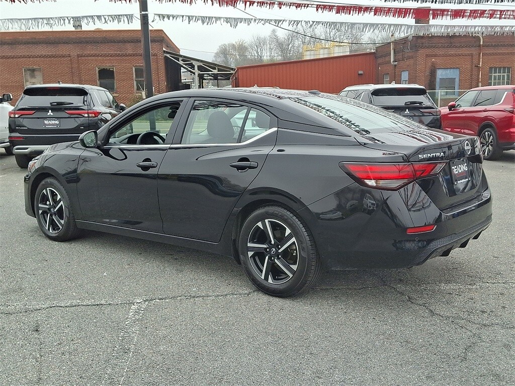 2024 Nissan Sentra SV photo 4