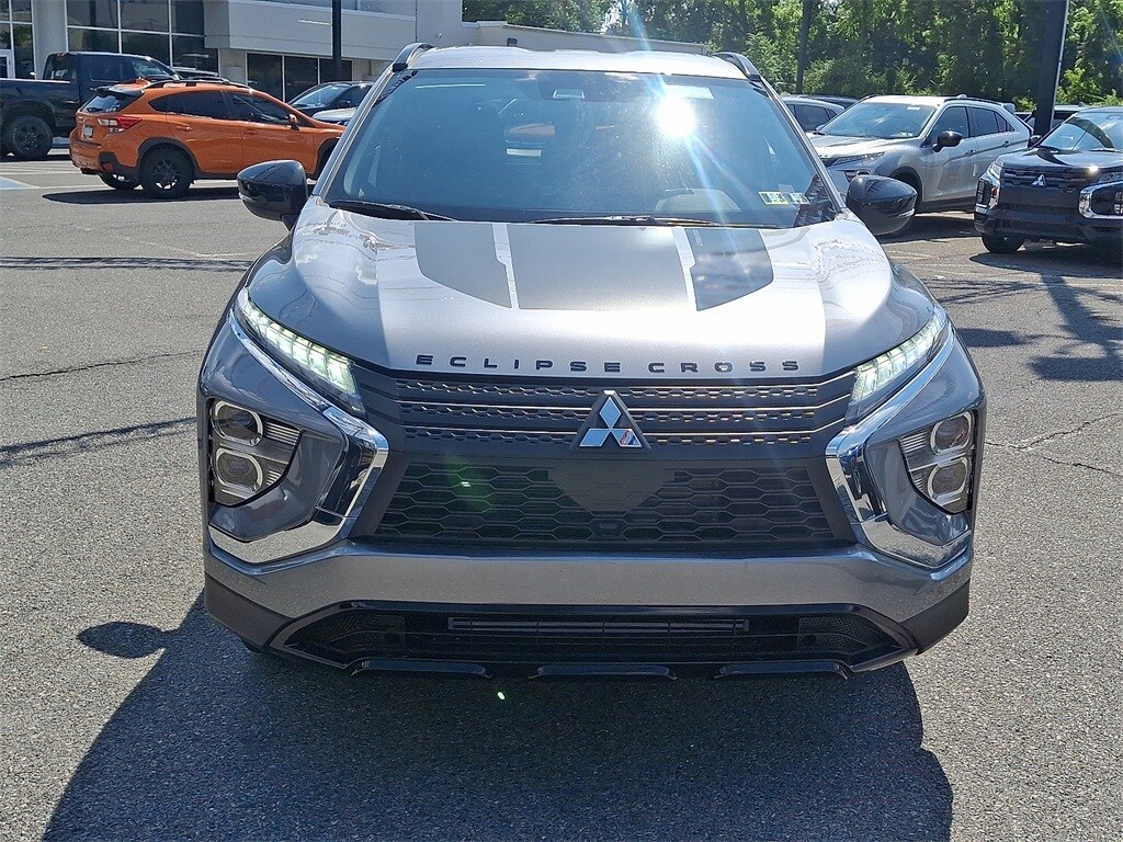 2025 Mitsubishi Eclipse Cross SEL photo 2