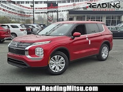 2025 Mitsubishi Outlander ES SUV