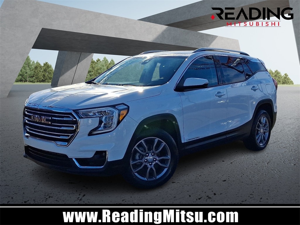 2024 GMC Terrain SLT's photo