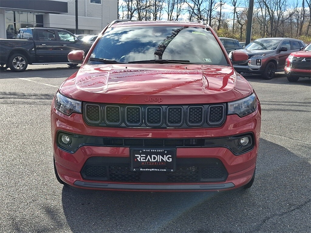 2023 Jeep Compass Limited Red Edition photo 2