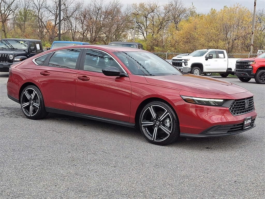 Used 2024 Honda Accord Hybrid Sport with VIN 1HGCY2F50RA045436 for sale in Northfield, Minnesota