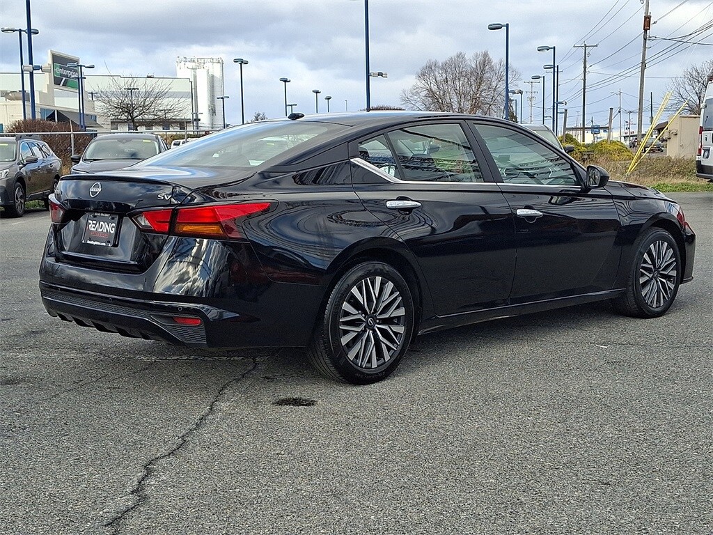 2024 Nissan Altima 2.5 SV photo 4