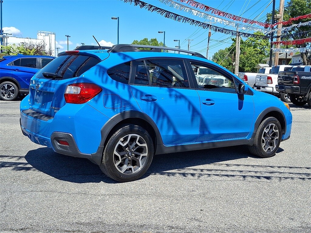2016 Subaru Crosstrek 2.0i Premium photo 4