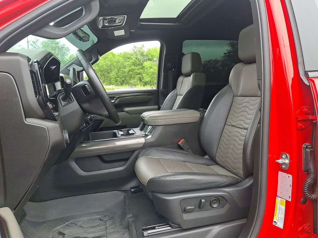 2024 Chevrolet Silverado 2500HD ZR2 - Photo 15