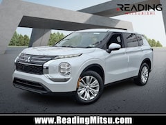 2026 Mitsubishi Outlander ES SUV