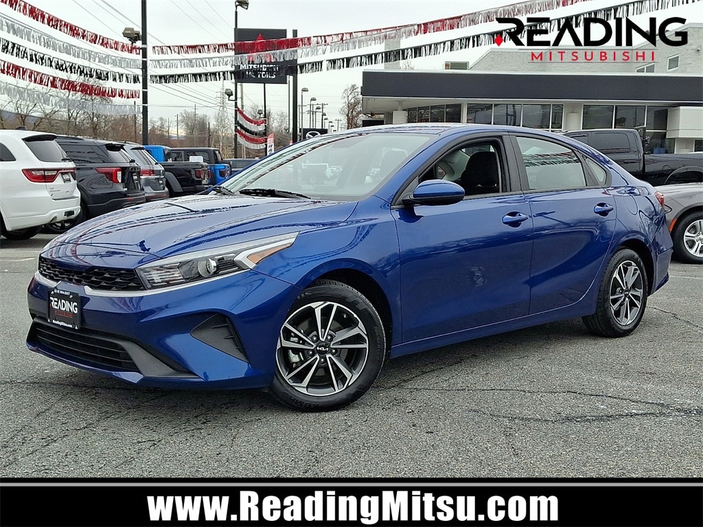 2024 Kia Forte LXS's photo