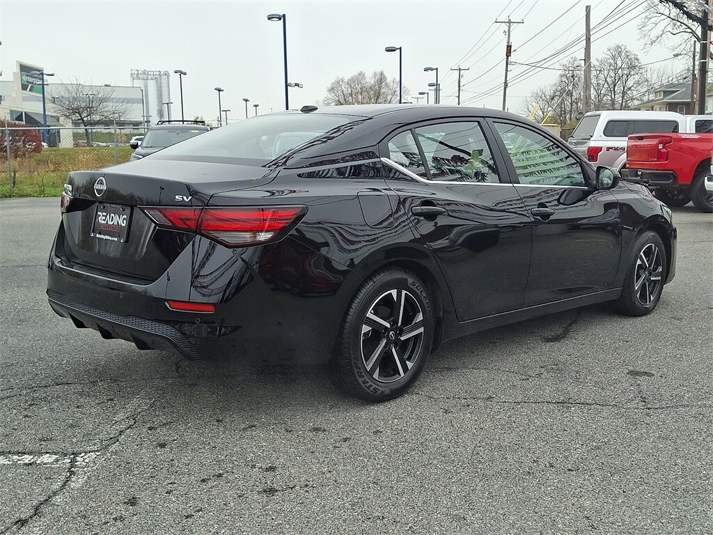 2024 Nissan Sentra SV photo 3