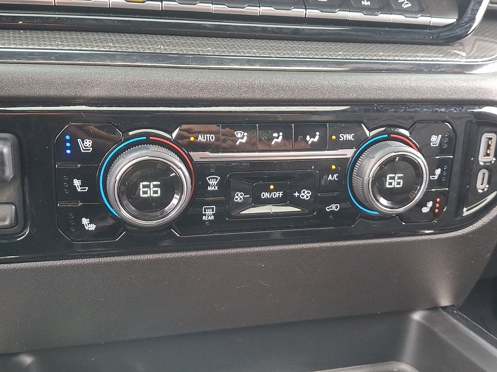 2024 Chevrolet Silverado 2500HD ZR2 - Photo 18
