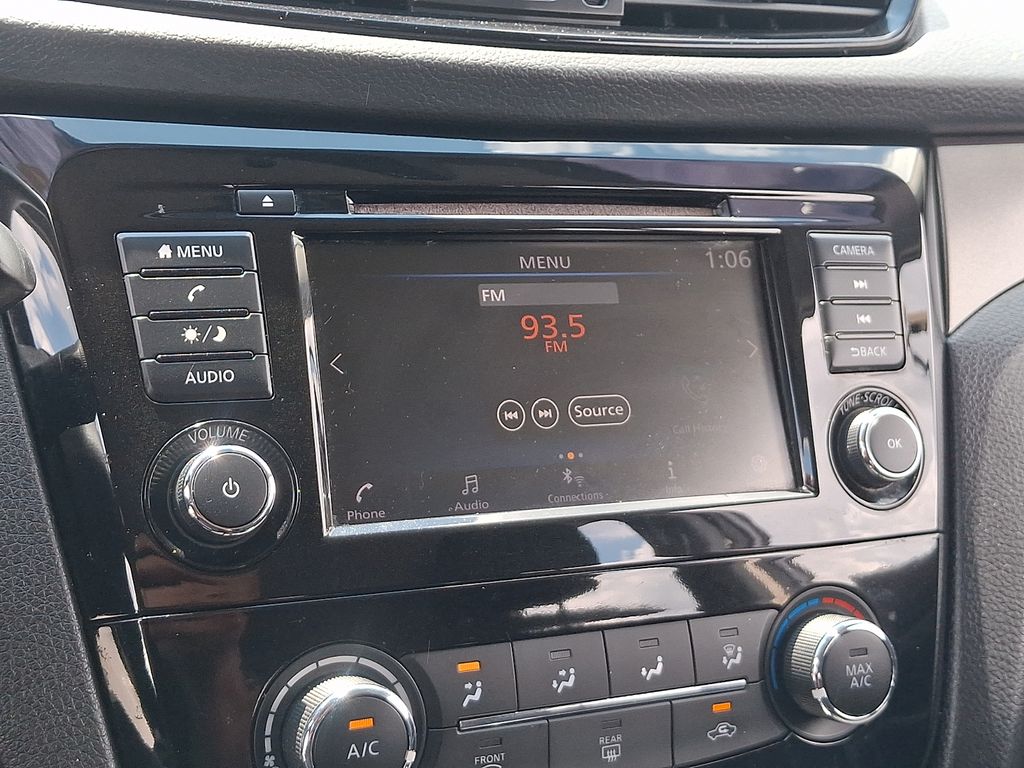 2019 Nissan Rogue Sport S - Photo 18